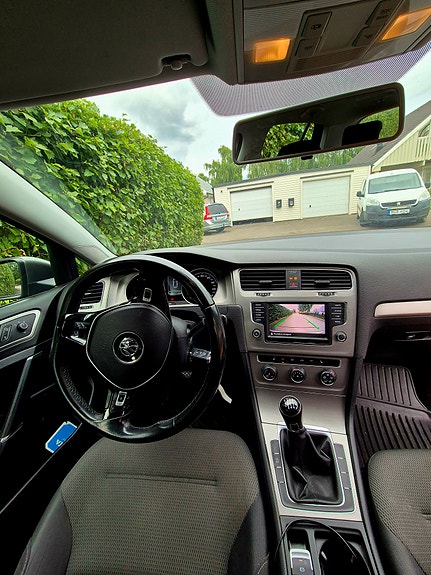 Volkswagen Golf VII 3 of 5