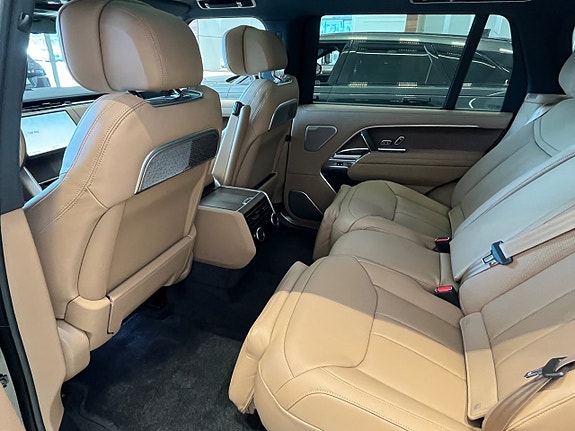 Land Rover Range Rover 8 of 8