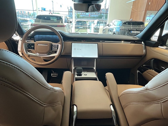 Land Rover Range Rover 6 of 8
