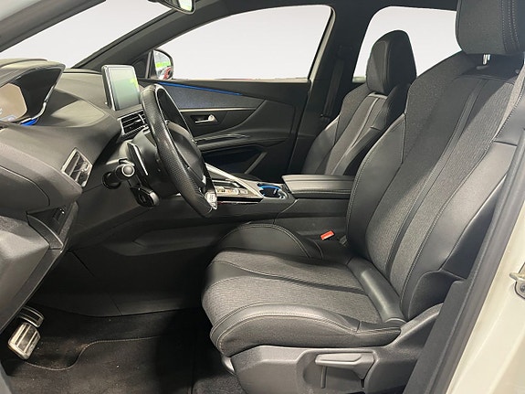 Peugeot 3008 9 of 21