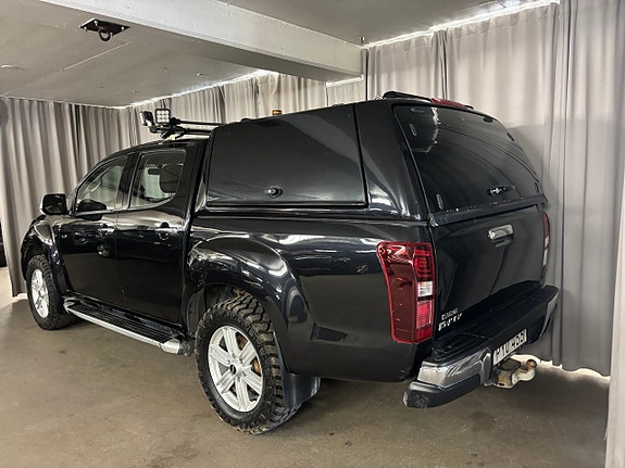 Isuzu D-max 4 of 5
