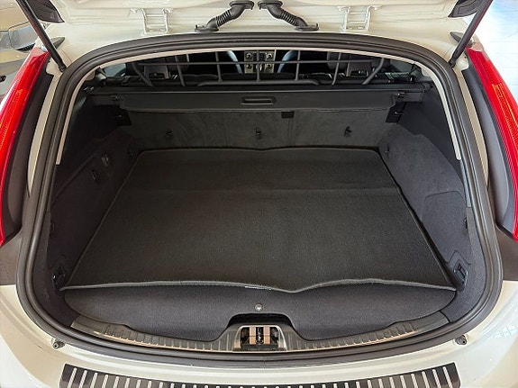 Volvo V60 14 of 15