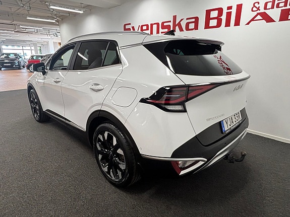 Kia Sportage 3 of 5