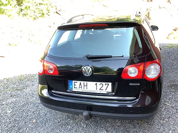 Volkswagen Passat 3 of 5