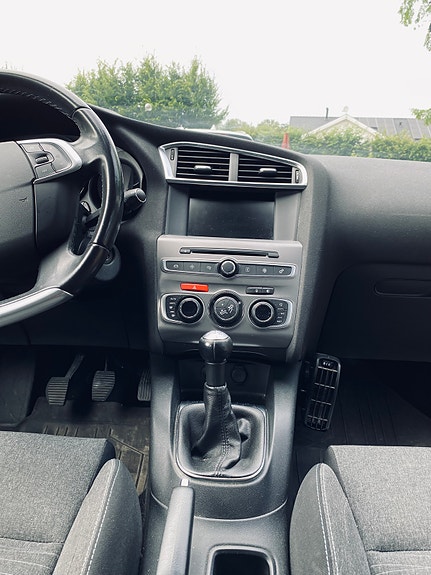 Citroen C4 5 of 5