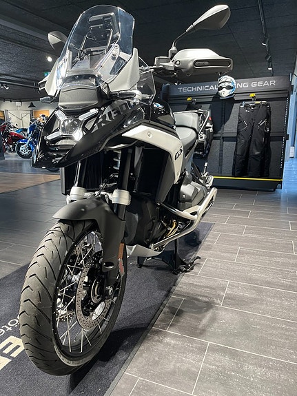 BMW R1300GS/3,45%/Triple black/Enduro pro/omgående lev 4 of 5