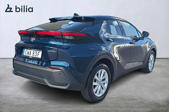 Toyota C-HR 19 of 21