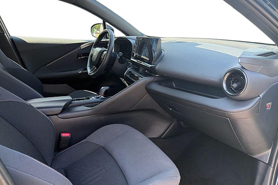 Toyota C-HR 7 of 21