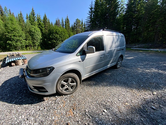 Volkswagen Caddy Maxi 3 of 5