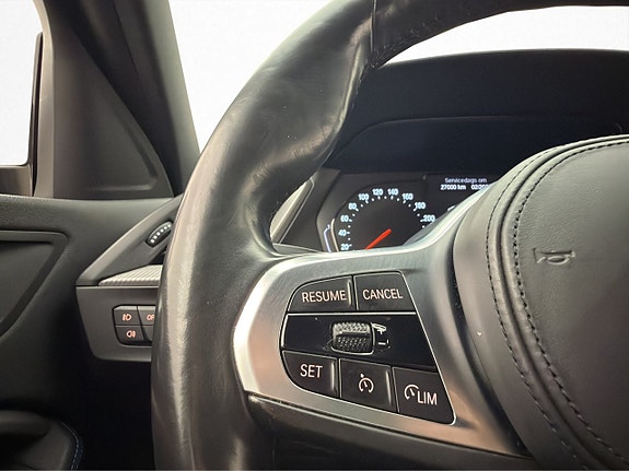BMW 118i 13 of 30