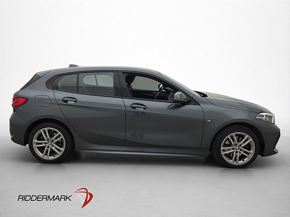 BMW 118i 4 of 5