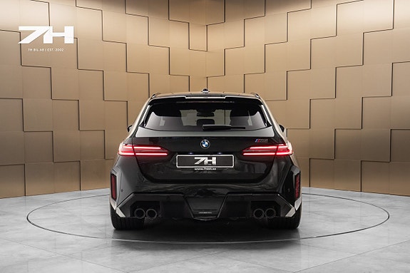 BMW M5 4 of 5