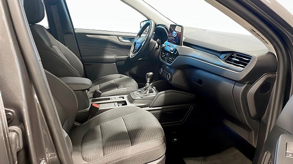 Ford Kuga 3 of 5