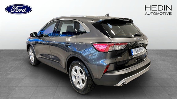 Ford Kuga 2 of 5
