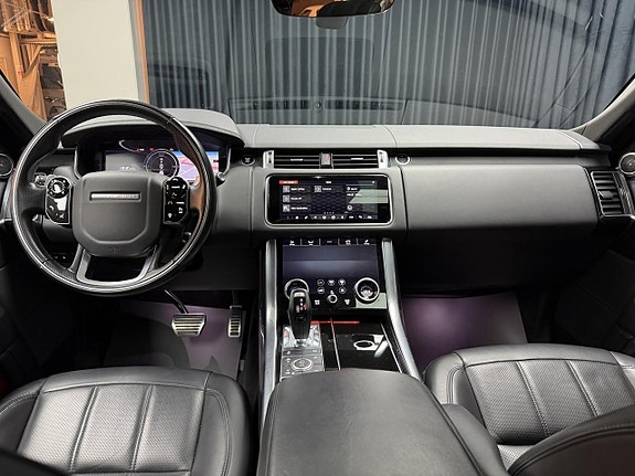 Land Rover Range Rover Sport 6 of 9