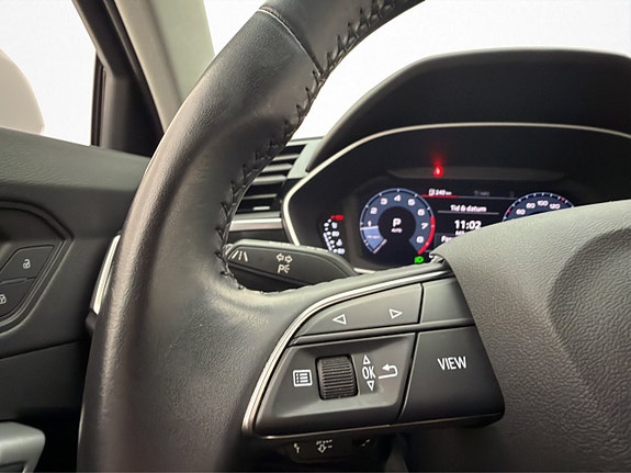 Audi Q3 17 of 30