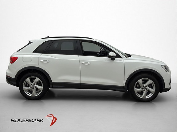 Audi Q3 9 of 30