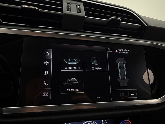 Audi Q3 27 of 30