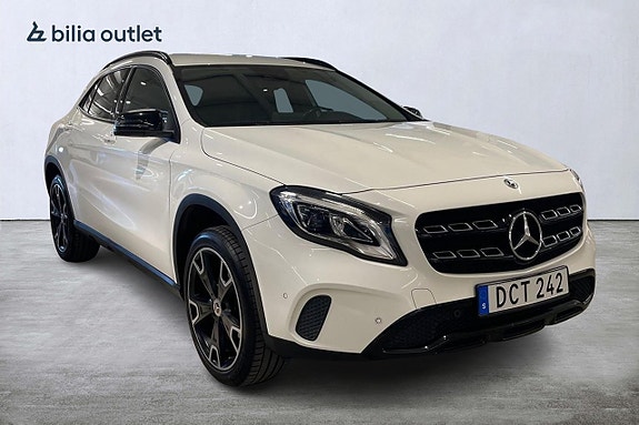 Mercedes-Benz GLA180 d 4 of 23