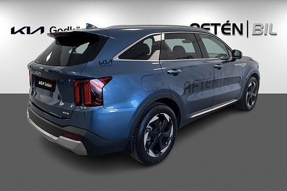 Kia Sorento 5 of 25