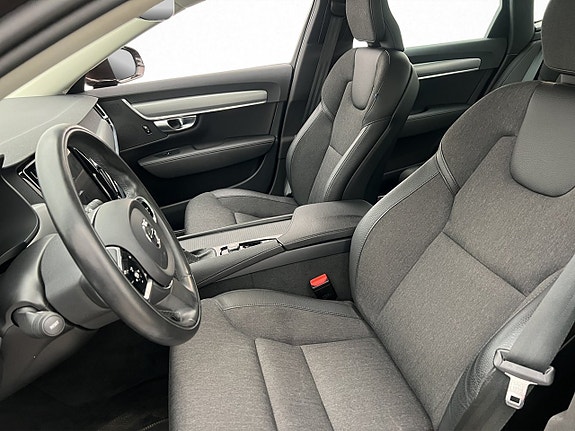 Volvo S90 9 of 30