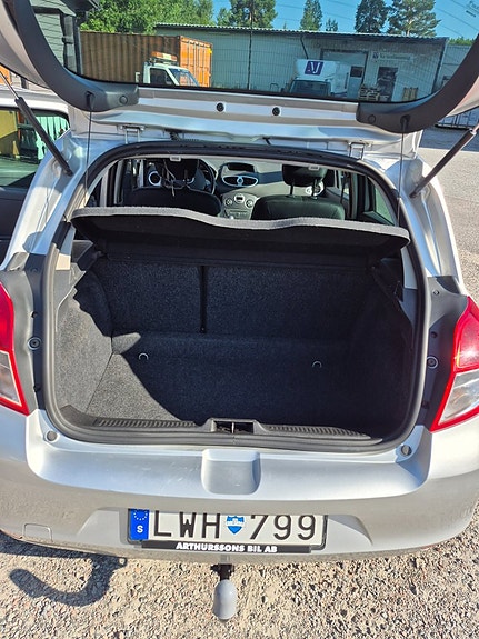 Renault Clio 6 of 7