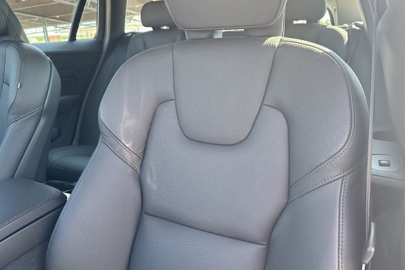 Volvo V60 15 of 16