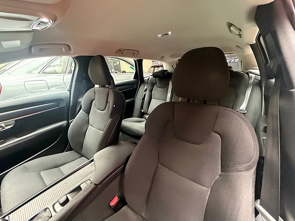 Volvo V90 14 of 17