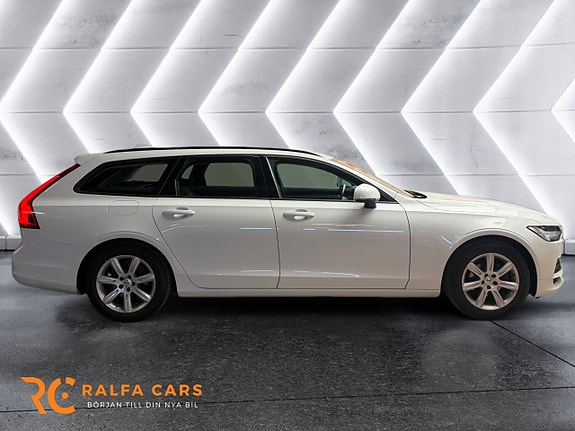 Volvo V90 6 of 17