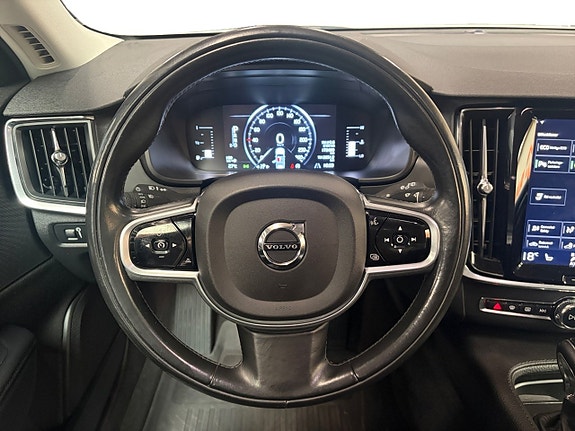 Volvo V90 11 of 17