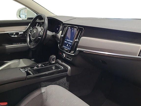 Volvo V90 4 of 17