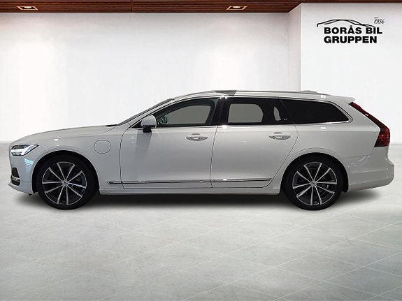 Volvo V90 3 of 17
