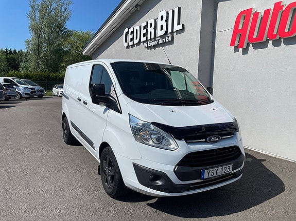Ford Transit Custom 5 of 5