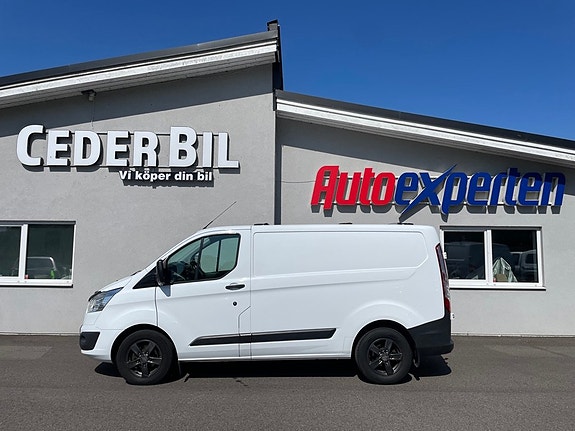 Ford Transit Custom 3 of 5