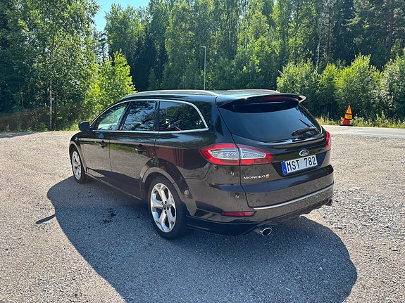 Ford Mondeo 3 of 5