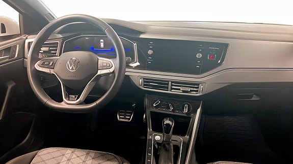 Volkswagen Taigo 10 of 12