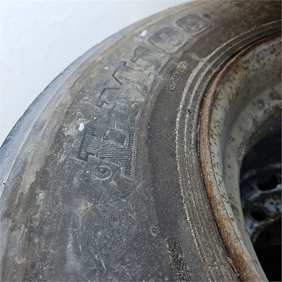 ABC 445/45R19,5 - Fælge med ballondæk 6 stk. / 6 rims with b 7 of 15