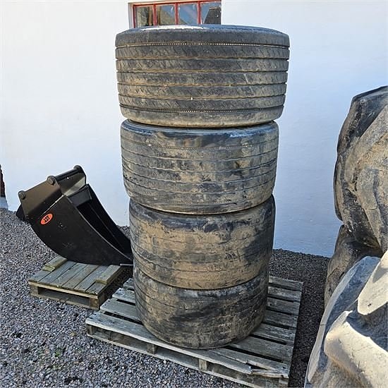 ABC 445/45R19,5 - Fælge med ballondæk 6 stk. / 6 rims with b 15 of 15