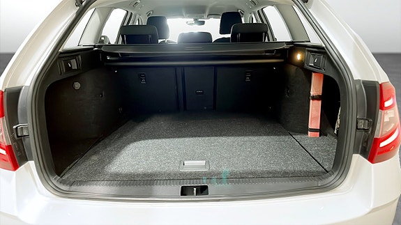 Skoda Octavia 12 of 14