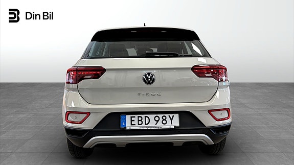 Volkswagen T-Roc 5 of 5