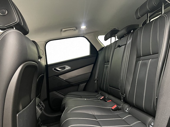 Land Rover Range Rover Velar 30 of 30