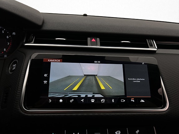 Land Rover Range Rover Velar 19 of 30