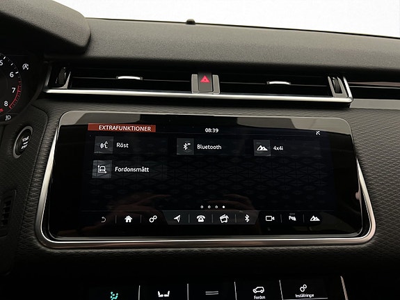 Land Rover Range Rover Velar 23 of 30