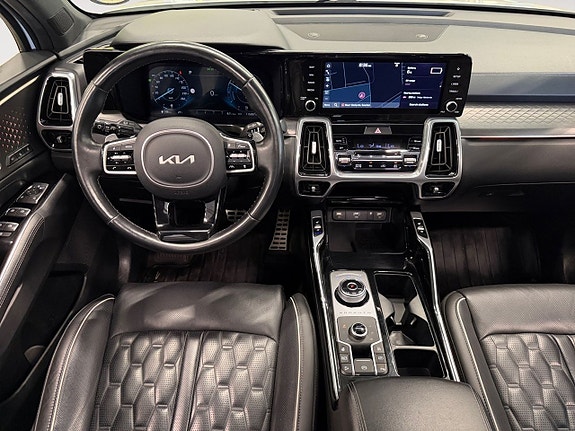 Kia Sorento 11 of 26