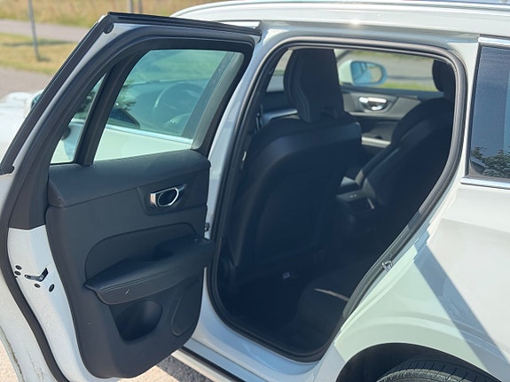 Volvo V60 10 of 15
