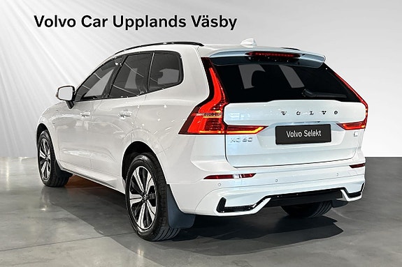 Volvo XC60 4 of 5