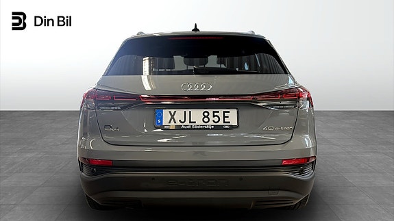 Audi Q4 e-tron 5 of 5