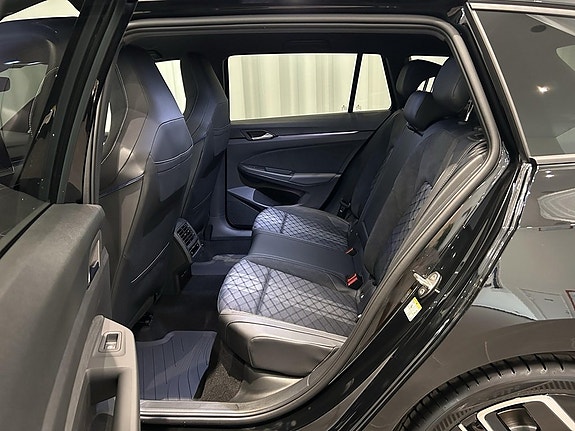 Volkswagen Golf I 9 of 17