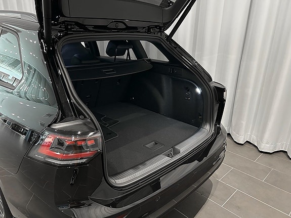 Volkswagen Golf I 4 of 5