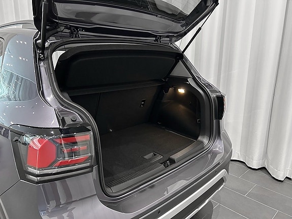 Volkswagen T-Cross 4 of 5